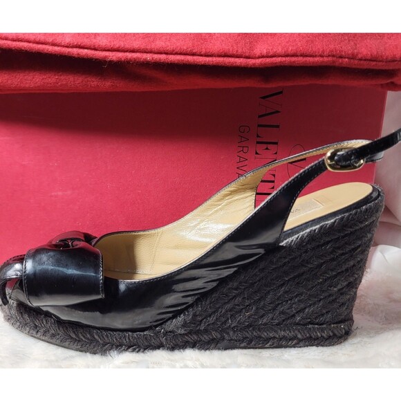 Authentic Valentino Garavani black patent leather wedge sandals 37 Box/Dust Bag - Picture 2 of 8